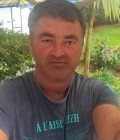 Rencontre Homme : Laurent, 46 ans à France  PLOZEVET